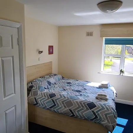 Yeats Village Apartment *