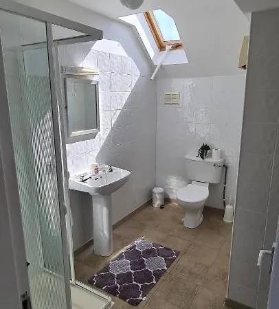 Apartment Yeats Village