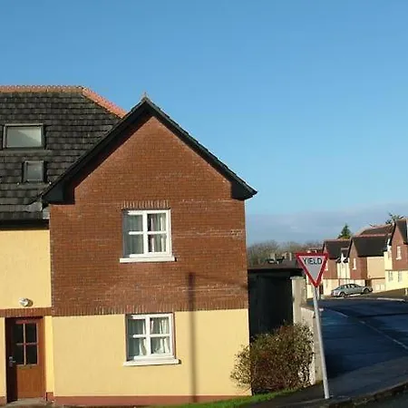 Yeats Village Apartment *